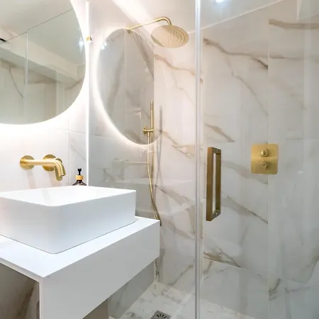 Apartment Caron - De Gamme Hyper Centre