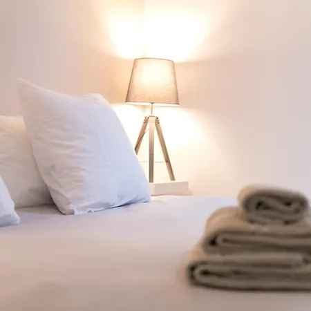 Caron - De Gamme Hyper Centre * 鲁昂